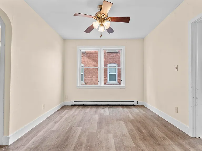 313 High St — Photo 13