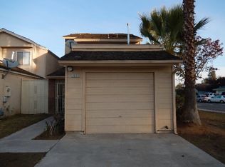 2515 N Knoll Ave, Fresno, CA