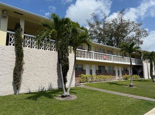 17080 NE 23rd Ave #4, North Miami Beach, FL 33160