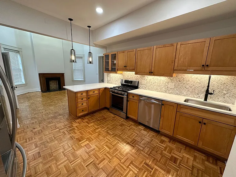 46 W Starr Ave — Photo 6