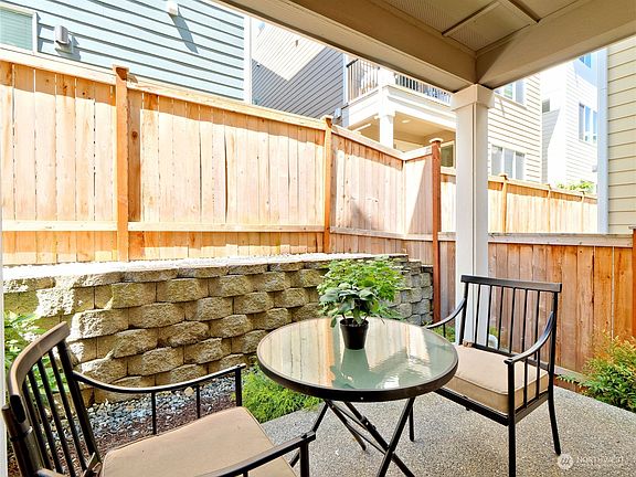 5th image of 1320 138 Place SW #17