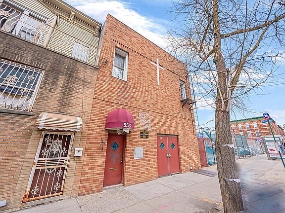 2nd image of 553 Sutter Ave #1-4