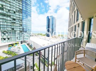 987 Queen St #1404, Honolulu, HI 96814