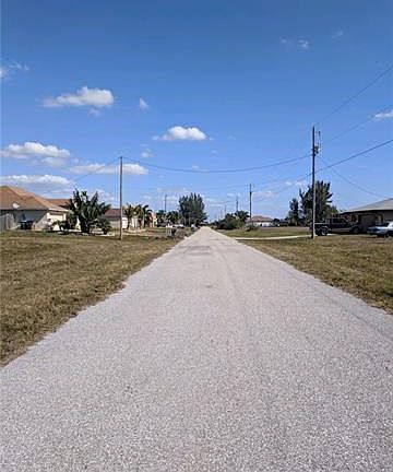 3rd image of 2726 NW 10th St