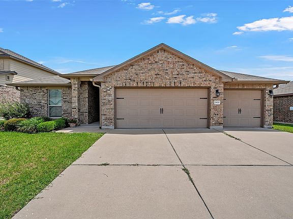 2nd image of 2820 Samson Dr