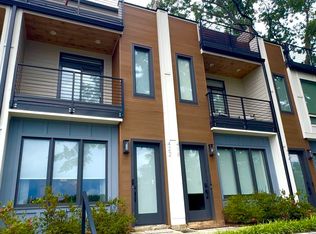 422 Forrest Ave, Gainesville, GA 30501