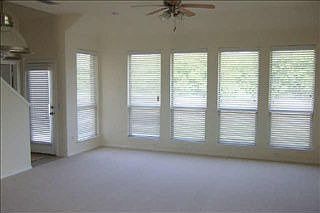 4th image of 1705 Cowtown Ct
