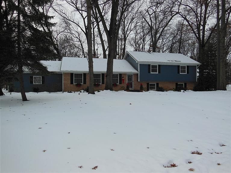 1st image of 4001 Hemlock Dr
