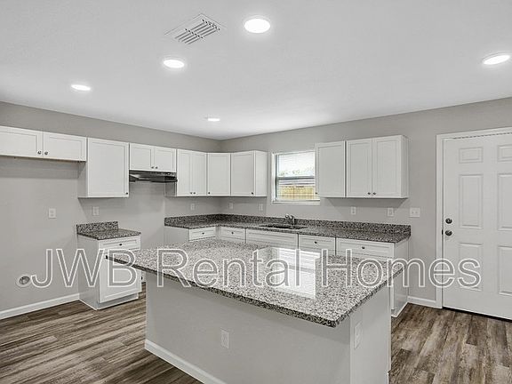 2nd image of 2134 Clemente Dr
