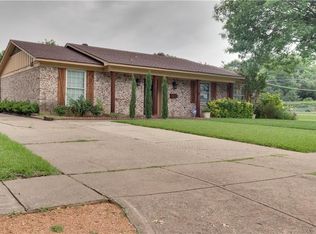 13806 Rolling Hills Ln, Dallas, TX 75240