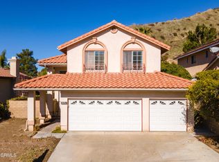 28763 Park Woodland Pl, Saugus, CA 91390