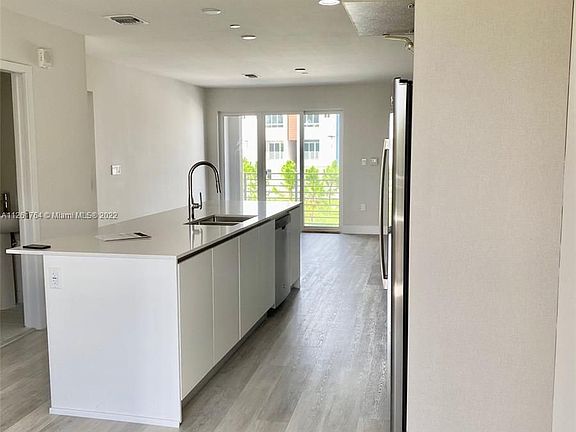 5th image of 2555 193rd St #2208