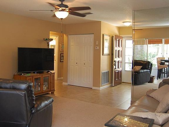5th image of 2974 Huntington Ct