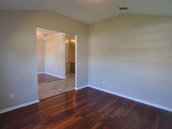 4th image of 2378 Bentwater Dr W