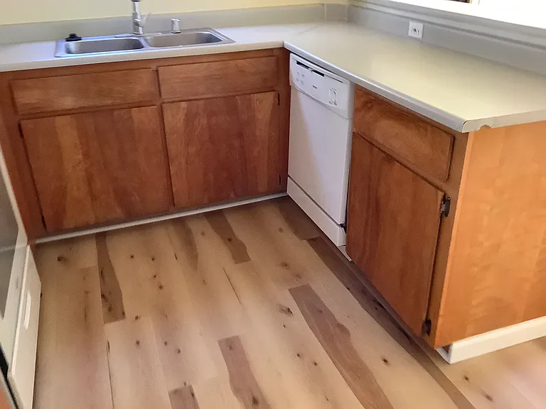 604 N Bagby Dr #B — Photo 26