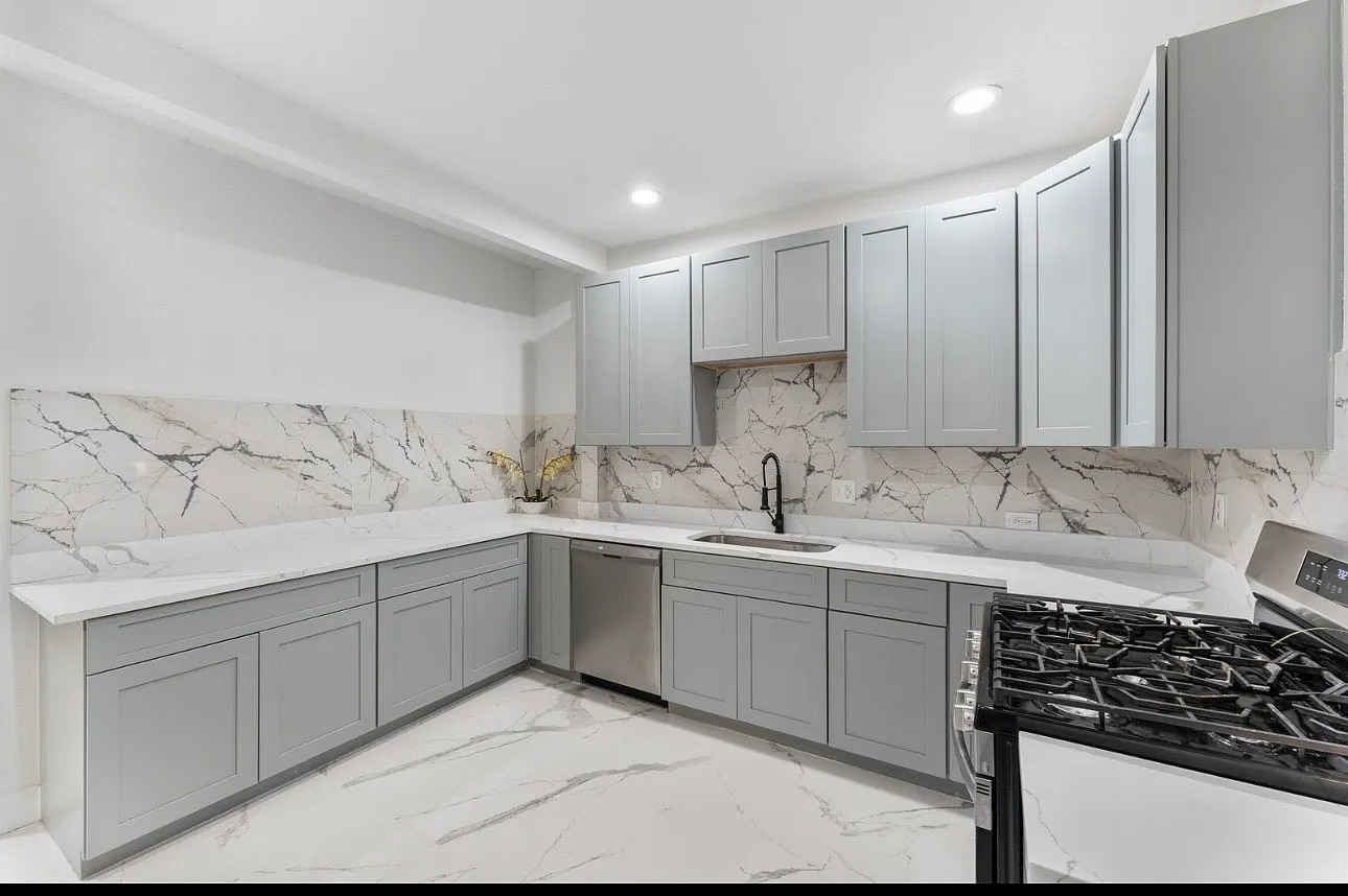 4 bed, 1500 sqft, $2,500 — Photo 2