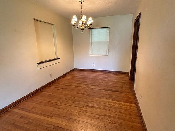 2nd image of 4733 Godwin Ave
