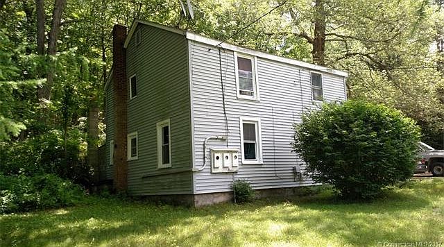 2nd image of 516-516A Stafford Rd