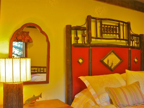 (undisclosed Address), Bigfork, MT 59911