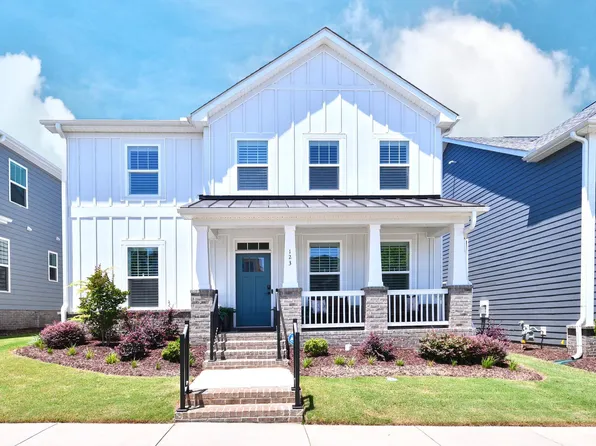 123 Kirkstone Dr, Greenville, SC 29607