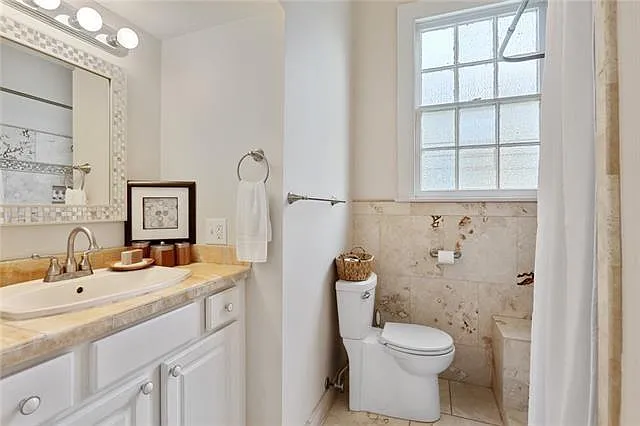 629 Lowerline St — Photo 7