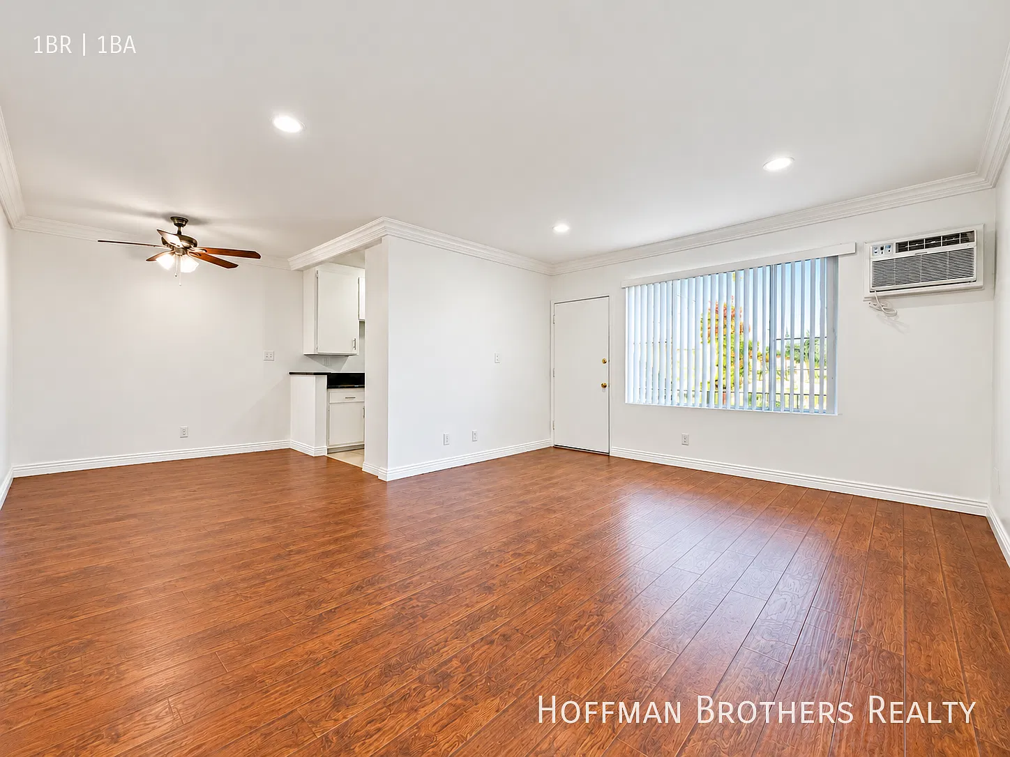 5225 Lexington Ave — Photo 1
