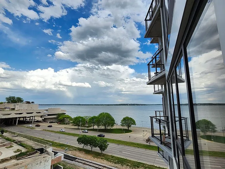 The Adria 179 W. Wilson St. — Photo 51