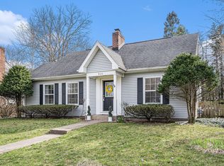 915 Edgemoor Ave, Kalamazoo, MI 49008