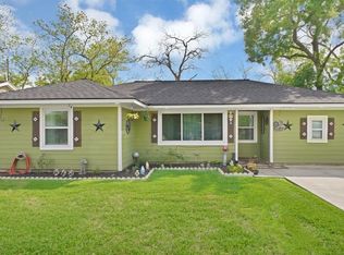 1406 Elton St, Houston, TX 77034