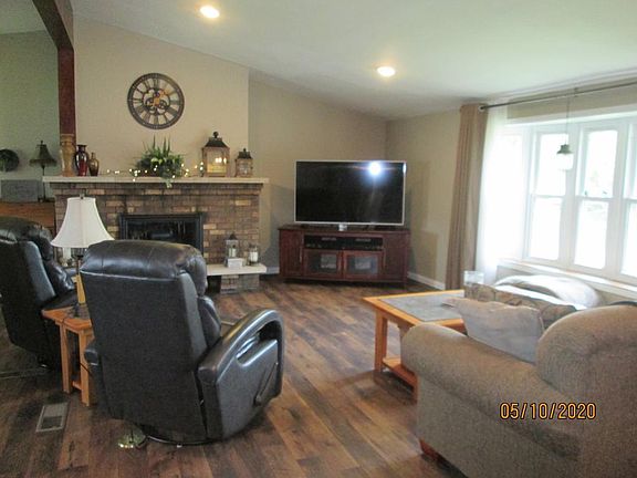 5th image of 2614 Evergreen Dr