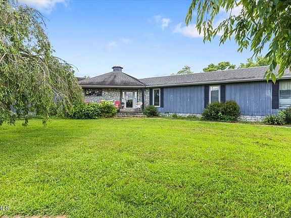 63rd image of 628 Christian Bend Rd