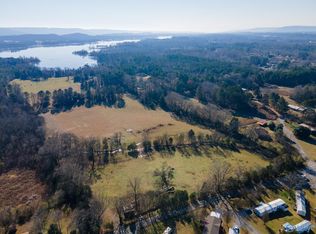 Phillips Dr, Scottsboro, AL 35769