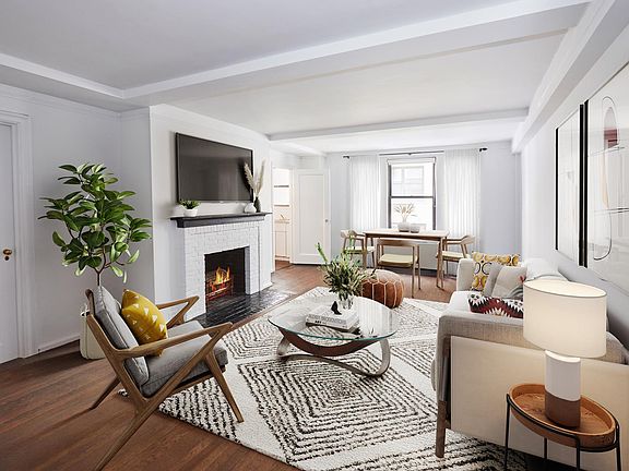 4th image of 220 E 73rd St APT 2E