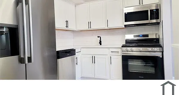 4 Longstream Ct — Photo 6
