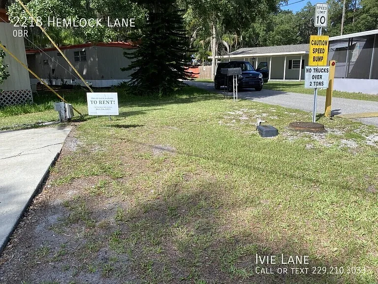 2218 Hemlock Ln — Photo 18
