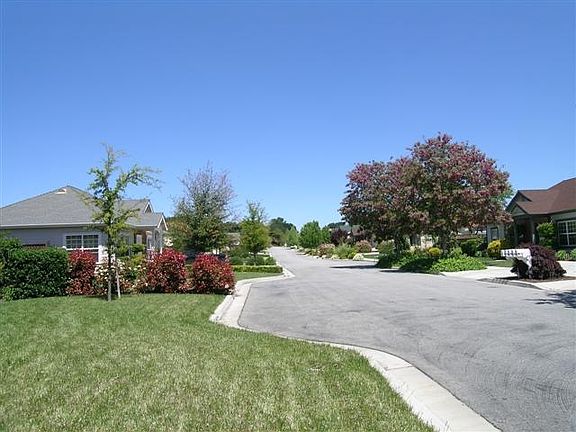 Lovely Colony Homes Neighborhood