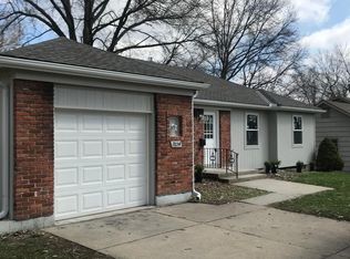 7614 W 96th Ter, Overland Park, KS 66212