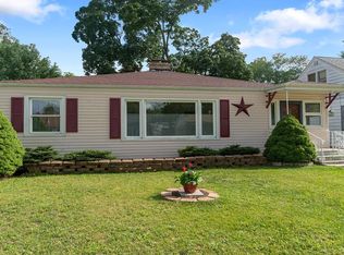 3134 Liberty Dr, Rockford, IL 61101