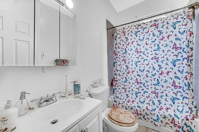 6111 S Eberhart Ave #1 — Photo 12