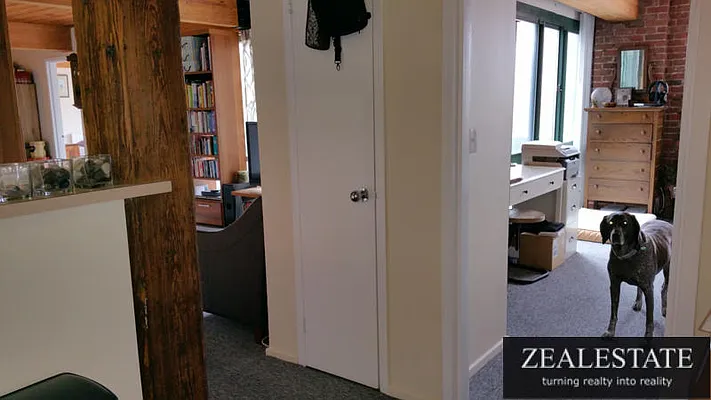 Rented by ZealEstate Group Inc | media 32