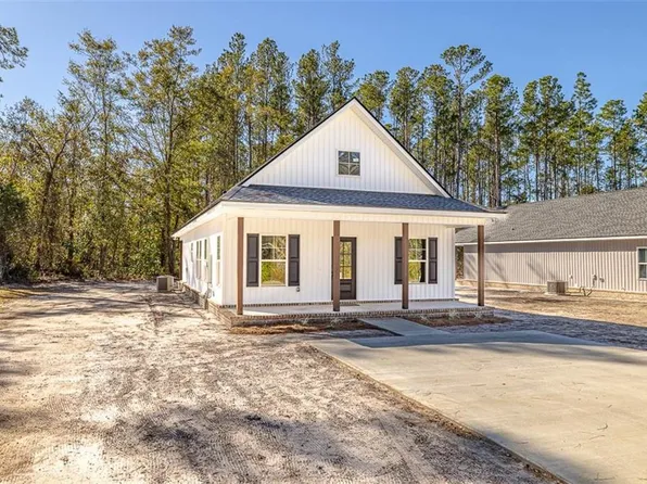 141 Deborah Cir, Jesup, GA 31546