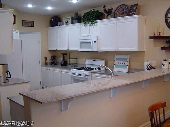 4th image of 6683 Bristow Falls Ct