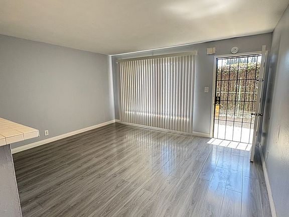 5th image of 301 Magnolia Ave #2