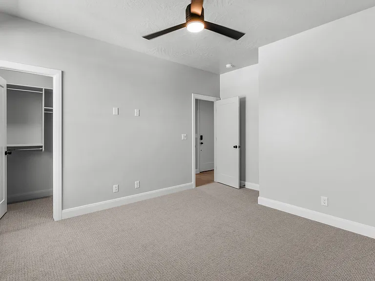 1089 E Coyote Crest Dr — Photo 29