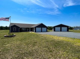 5922 Kestrel Rd NW, Bemidji, MN 56601