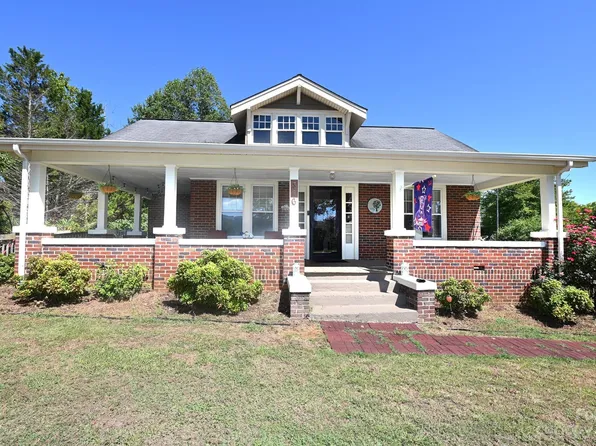 816 Berry Ave SE, Valdese, NC 28690