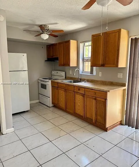 927 NW 7th Ct #2 — Photo 8