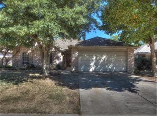 954 Silver Streak Dr, Saginaw, TX 76131