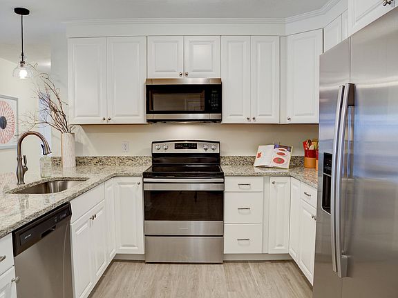 2nd image of 5 Evergreen Dr APT 504