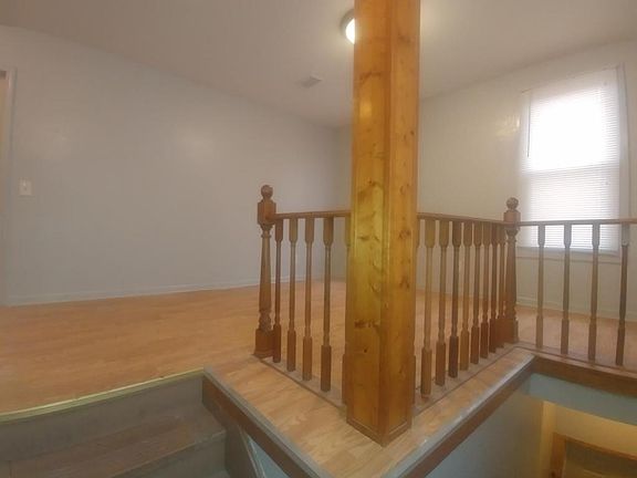 4th image of 136 E Short Ave APT 3